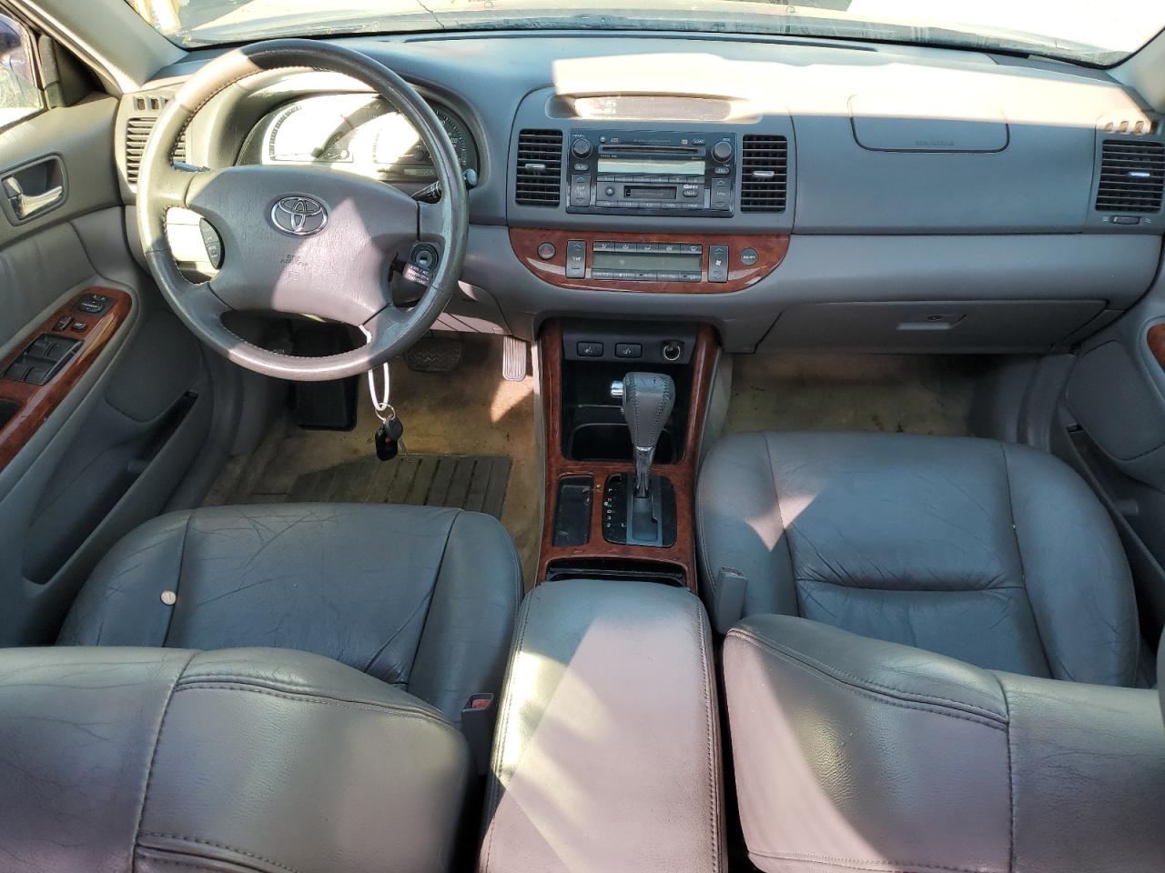 4t1bf30k23u050014 4T1BF30K23U050014 2003 Toyota Camry Le