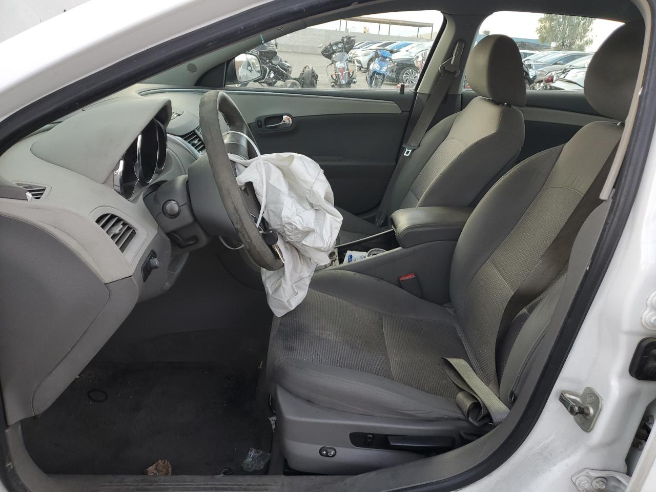 1G1ZA5E0XAF290829 2010 Chevrolet Malibu Ls