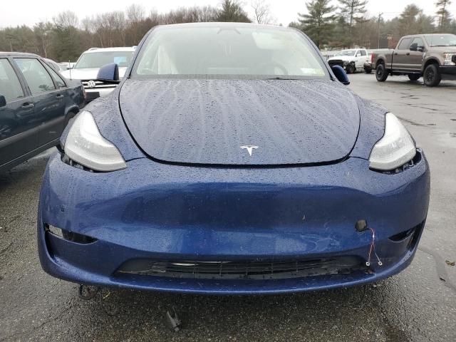 7SAYGDEE6NF338136 2022 TESLA MODEL Y-4