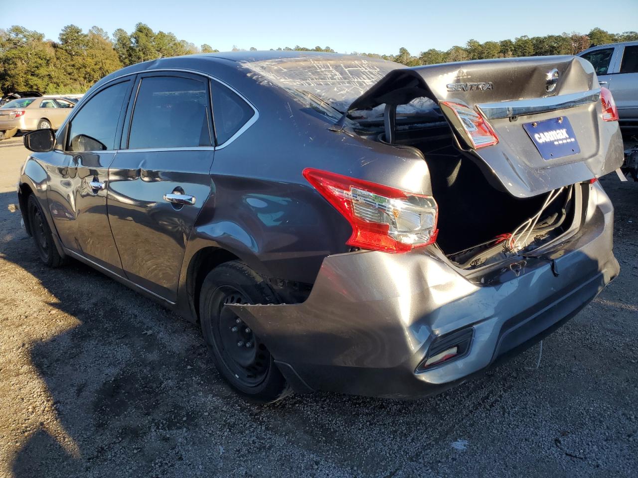 2018 Nissan Sentra S vin: 3N1AB7AP3JY220634