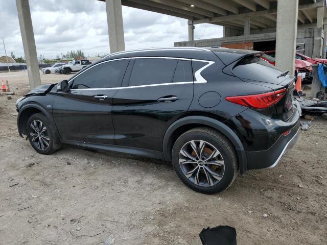 SJKCH5CR1HA032570 | 2017 INFINITI QX30 BASE