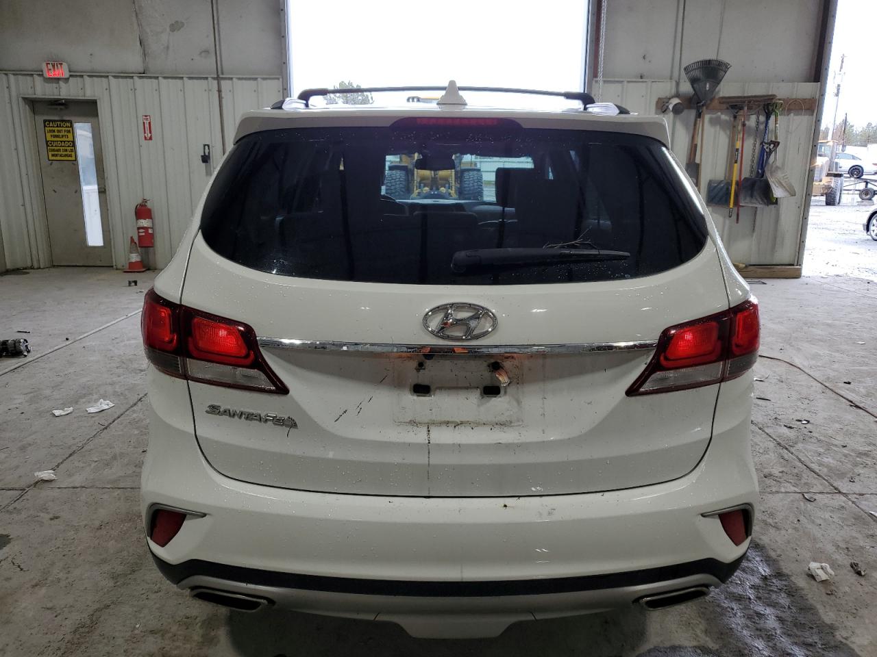 KM8SN4HF4JU267335 2018 Hyundai Santa Fe Se