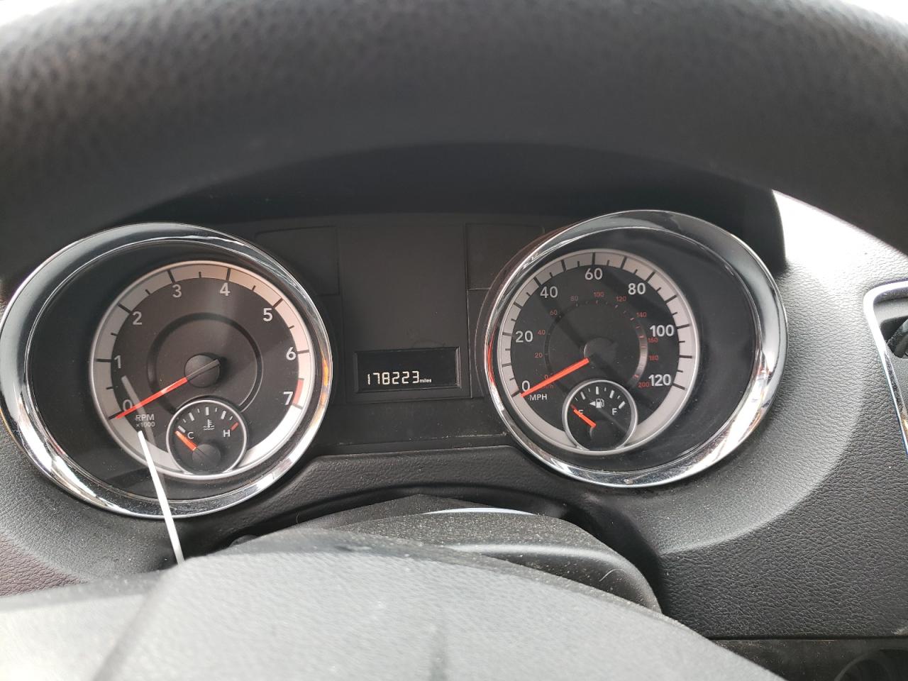 2c4rdgcg0dr550517 2C4RDGCG0DR550517 2013 Dodge Grand Caravan Sxt
