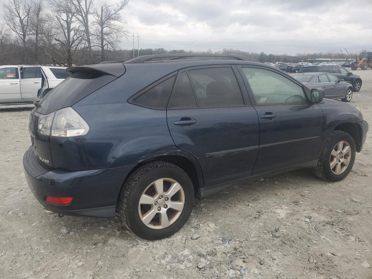 Lot #3025797303 2004 LEXUS RX 330