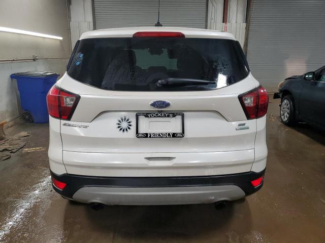 1FMCU0GD2KUA92004 | 2019 Ford escape se