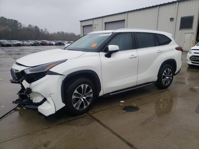 VIN 5TDGZRAH8MS533911 2021 Toyota Highlander, Xle no.1