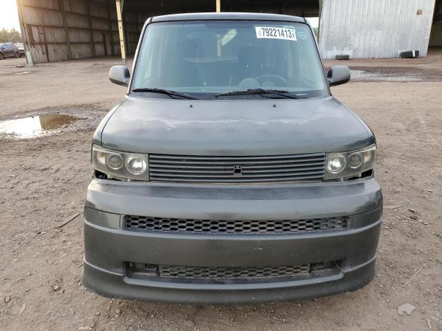 2005 Toyota Scion Xb VIN: JTLKT324454001111 Lot: 79221413