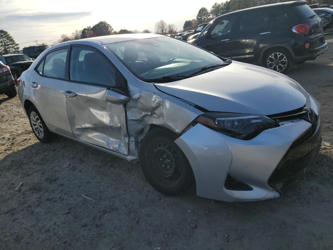 5YFBURHEXHP660629 2017 Toyota Corolla L