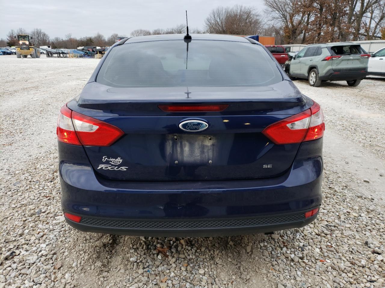 1FAHP3F20CL138963 2012 Ford Focus Se