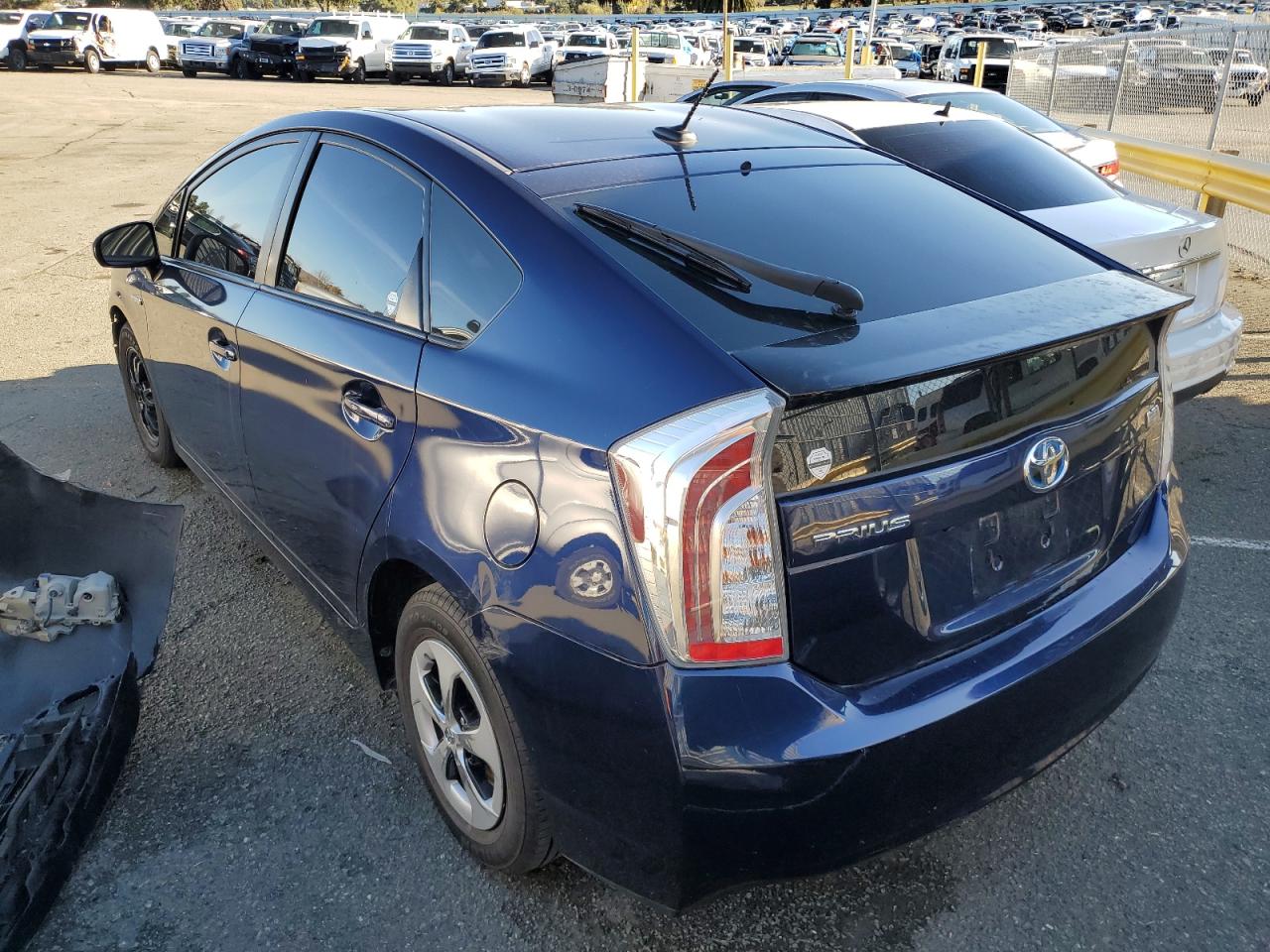 2013 Toyota Prius vin: JTDKN3DU8D1685096