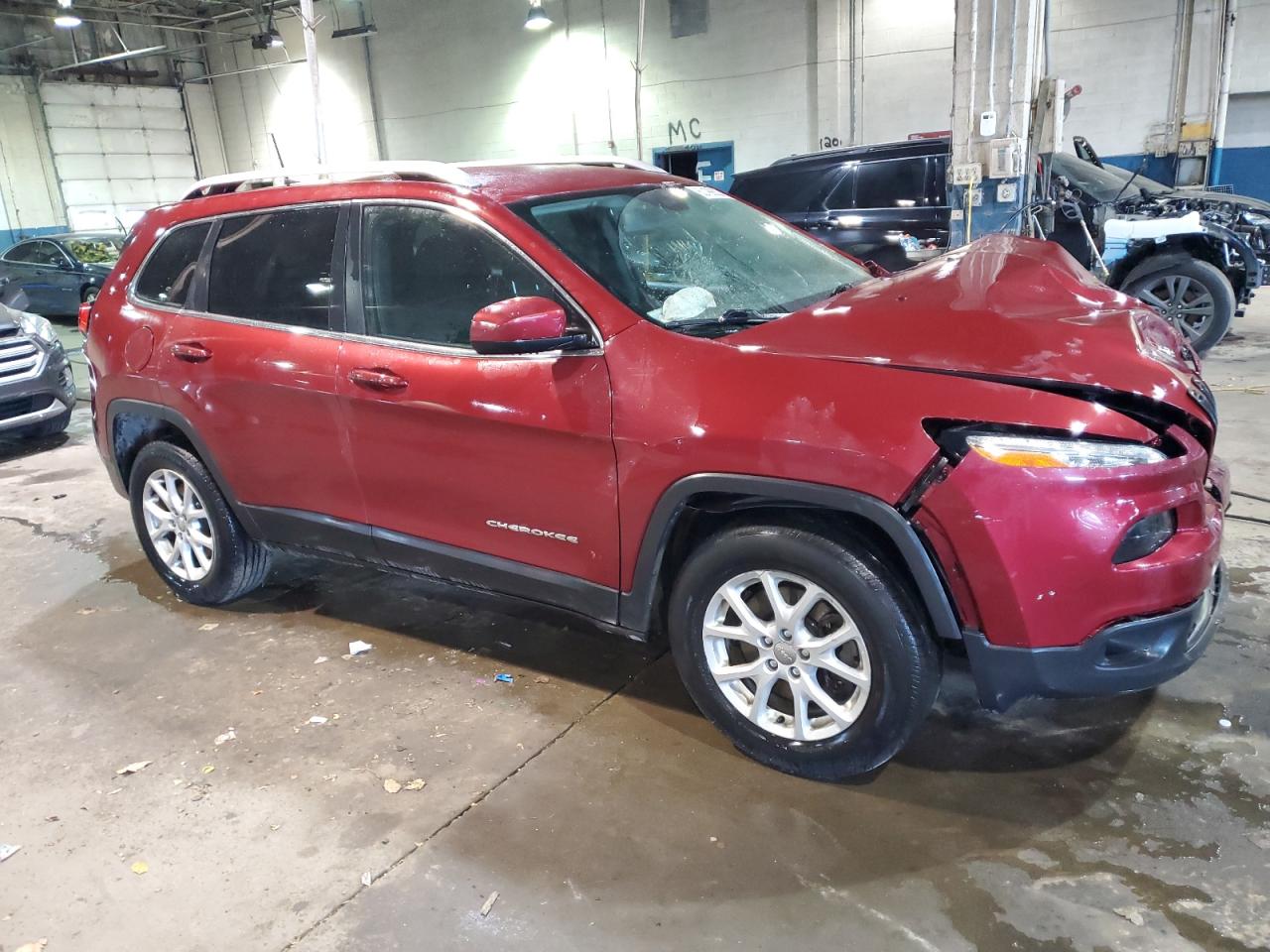 2016 Jeep Cherokee Latitude vin: 1C4PJMCS6GW367119