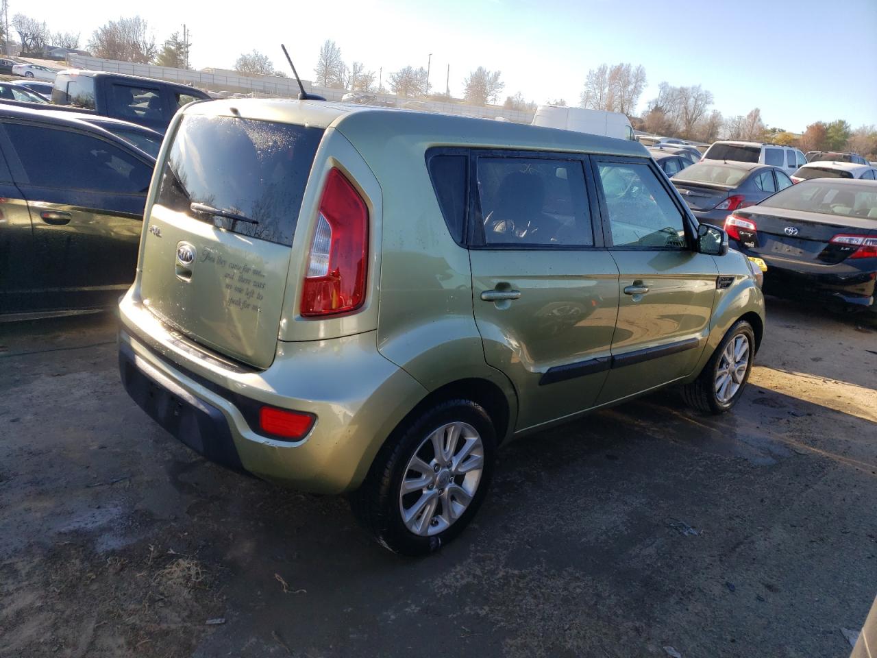 KNDJT2A63C7404125 2012 Kia Soul +