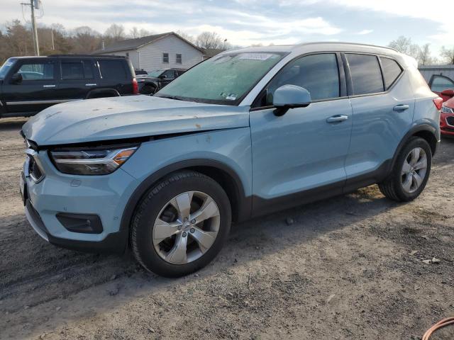 2019 Volvo XC40 