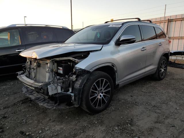 2017 Toyota Highlander SE