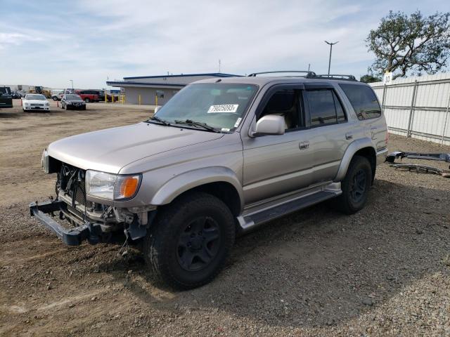 2002 Toyota 4Runner SR5