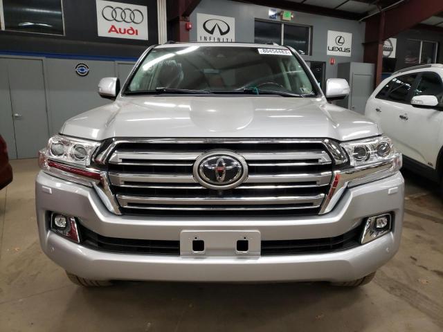 2017 Toyota Land Cruiser VIN: JTMCY7AJ9H4053483 Lot: 80454483