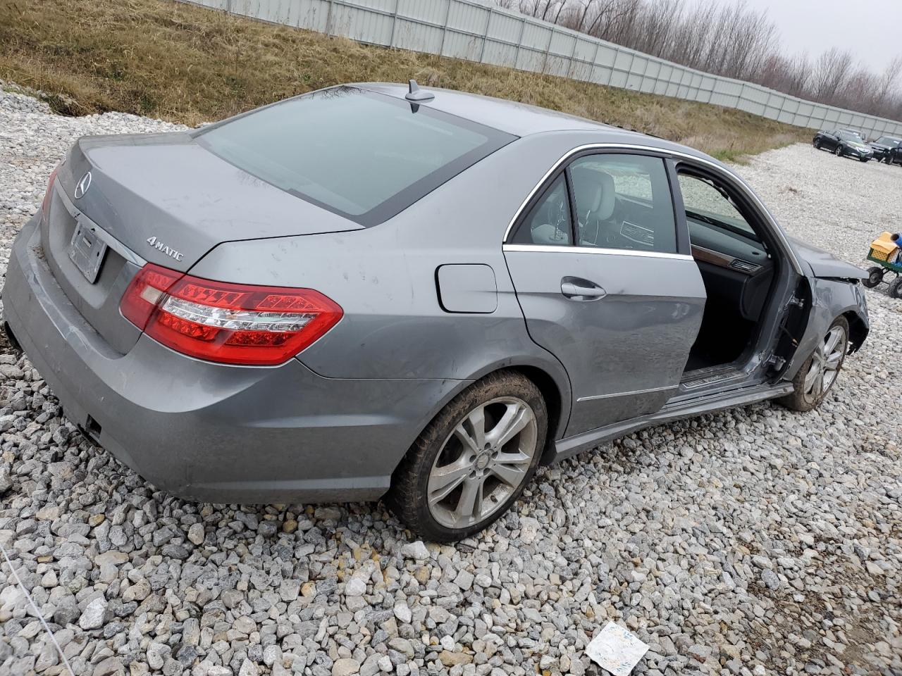 WDDHF8JB6DA698412 2013 Mercedes-Benz E 350 4Matic