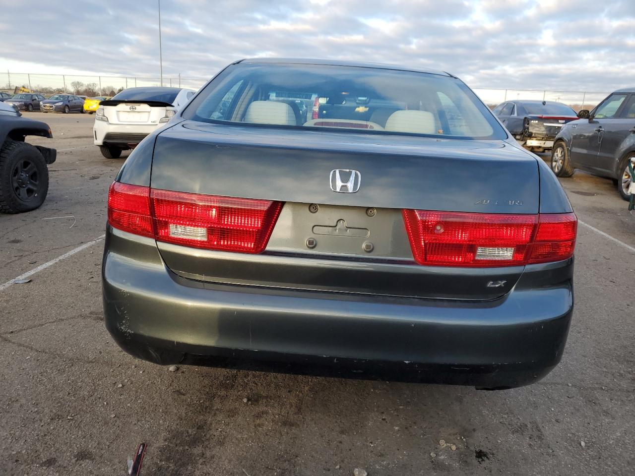 1HGCM56475A071255 2005 Honda Accord Lx