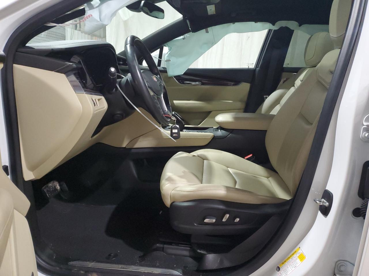 1gykndrs4kz117966 1GYKNDRS4KZ117966 2019 Cadillac Xt5 Luxury