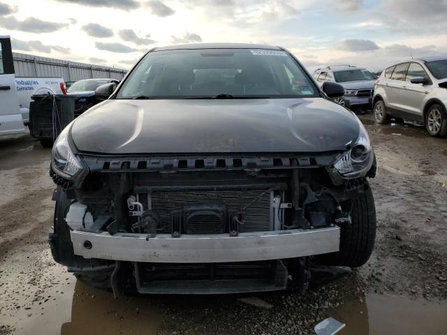 KNDCB3LCXK5262743 2019 KIA NIRO-4