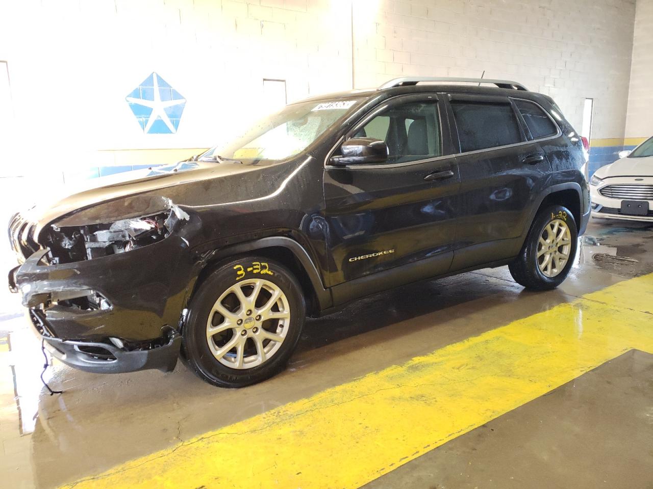 1C4PJMCB0FW557500 2015 Jeep Cherokee Latitude