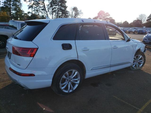 WA1AHAF74HD038627 2017 AUDI Q7, photo no. 3