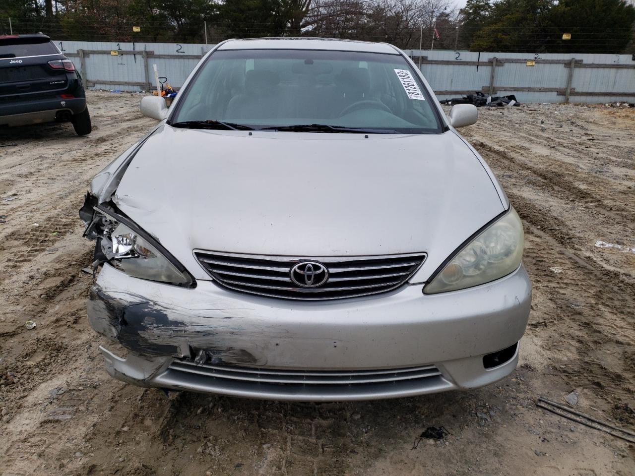4T1BF30K55U103338 2005 Toyota Camry Le