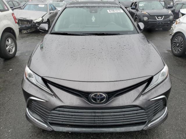 VIN 4T1F11BK8MU040123 2021 Toyota Camry, Xle no.5