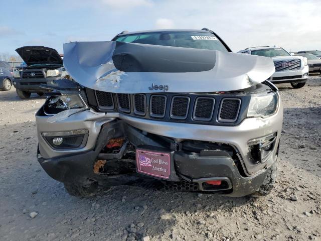 3C4NJDDB0KT653522 | 2019 JEEP COMPASS TR