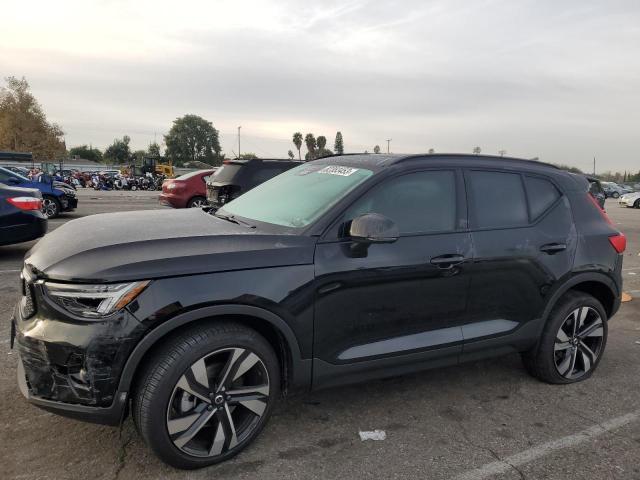 2023 Volvo XC40 