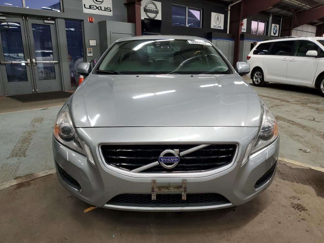 yv1902fh8b2016433 YV1902FH8B2016433 2011 Volvo S60 T6