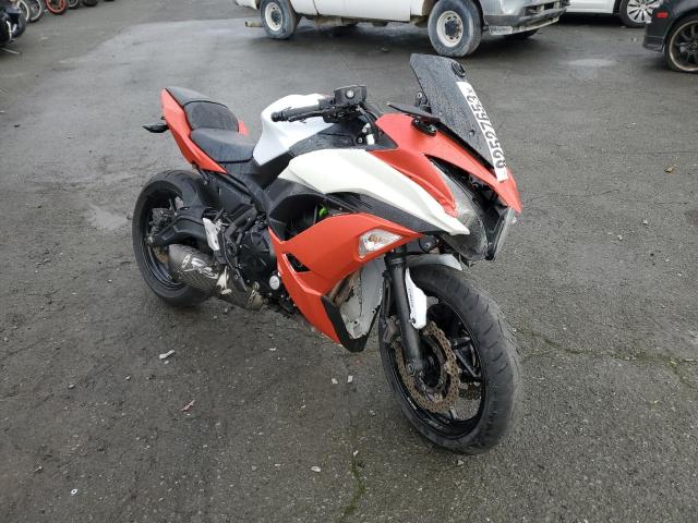 2017 KAWASAKI EX650 F - JKAEXEK15HDA00436