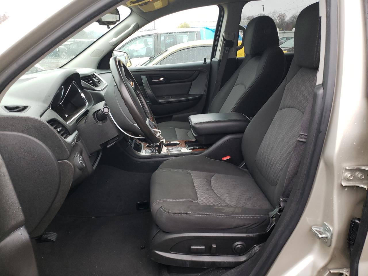 1GNKRGKDXEJ357363 2014 Chevrolet Traverse Lt