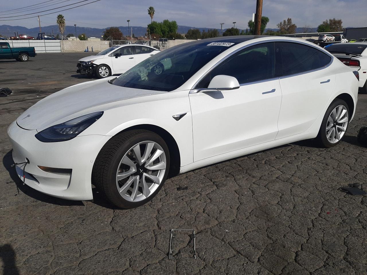 2020 Tesla Model 3 vin: 5YJ3E1EA9LF614640