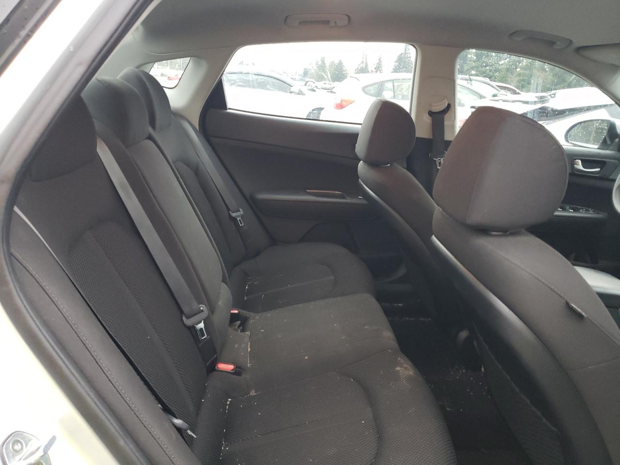 5XXGT4L39LG429370 2020 Kia Optima Lx