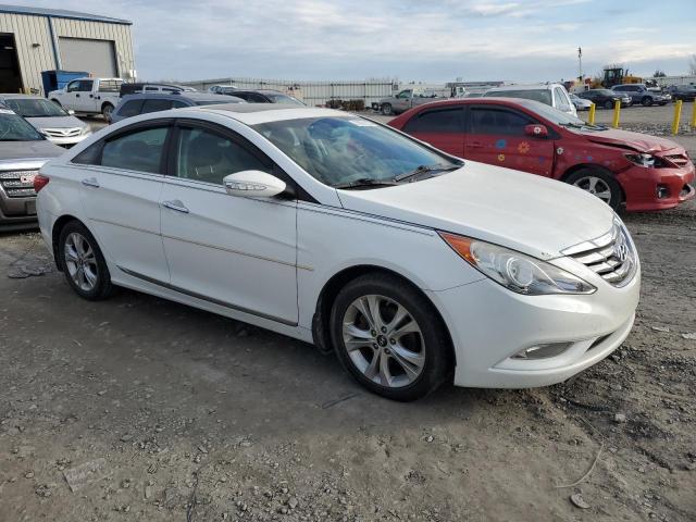 5NPEC4AC1BH127052 | 2011 Hyundai sonata se