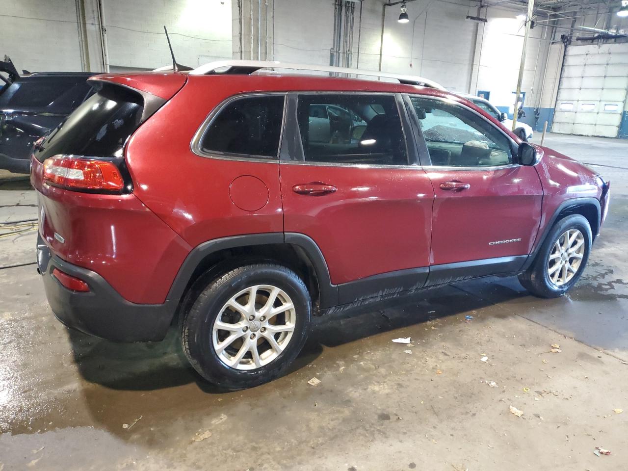 2016 Jeep Cherokee Latitude vin: 1C4PJMCS6GW367119