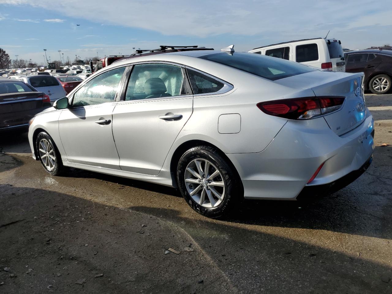 Lot #2689034535 2019 HYUNDAI SONATA SE