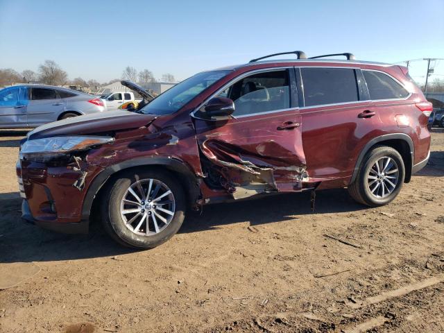 2017 Toyota Highlander SE