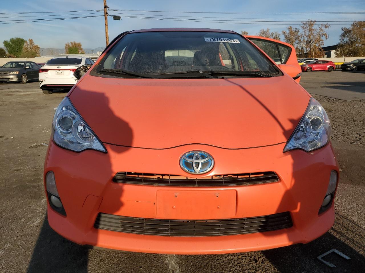 jtdkdtb33e1078909 JTDKDTB33E1078909 2014 Toyota Prius C