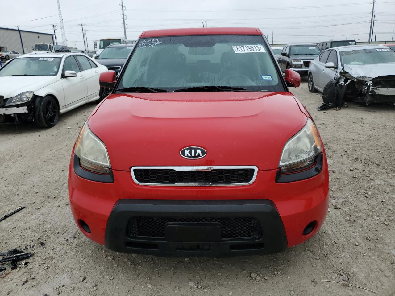 KNDJT2A25B7218372 2011 Kia Soul +