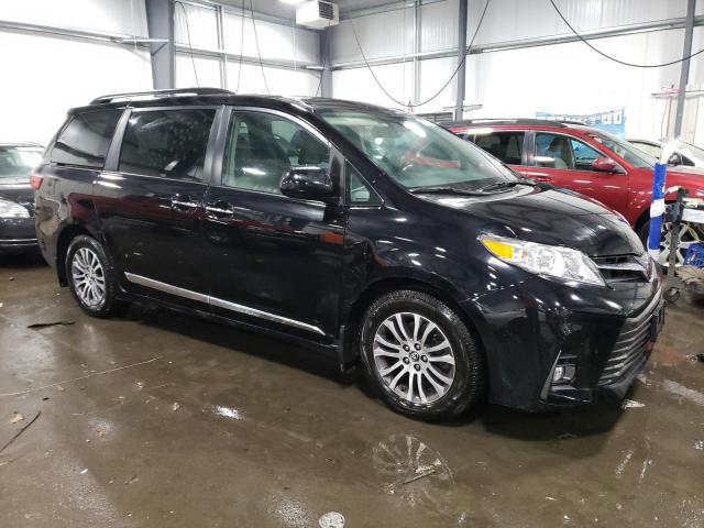 5TDYZ3DCXJS951884 | 2018 TOYOTA SIENNA XLE