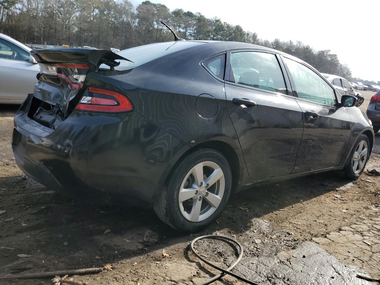 1C3CDFBBXFD281782 2015 Dodge Dart Sxt