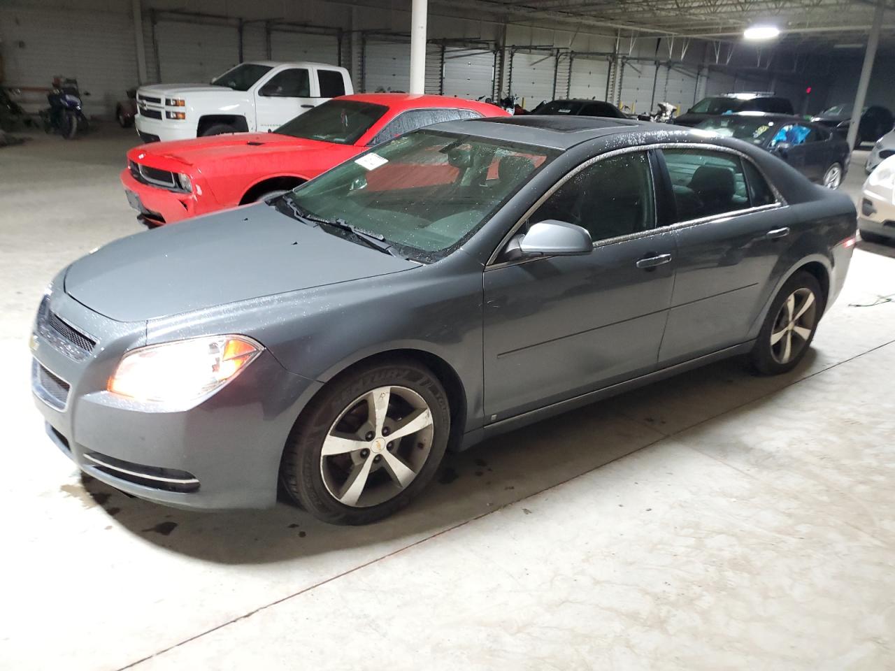 1G1ZJ57BX94214873 2009 Chevrolet Malibu 2Lt