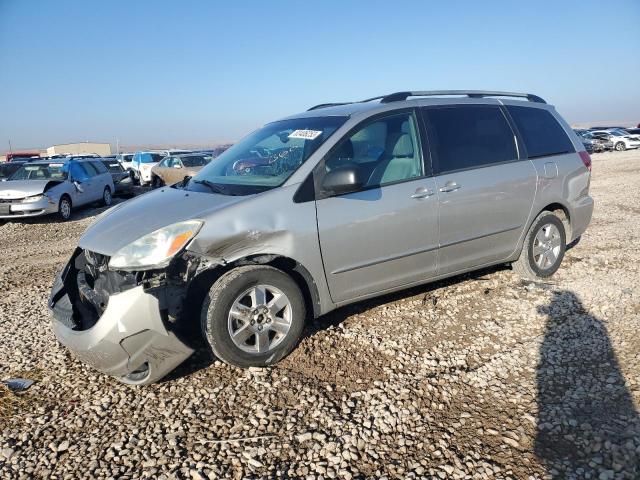 2004 Toyota Sienna CE