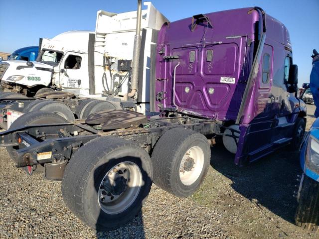 Lot #2390288081 2017 FREIGHTLINER CASCADIA 1 salvage car