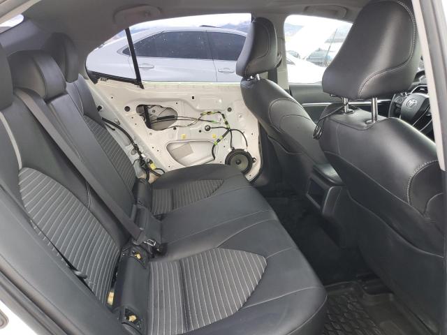 2018 TOYOTA CAMRY L - JTNB11HK7J3036541