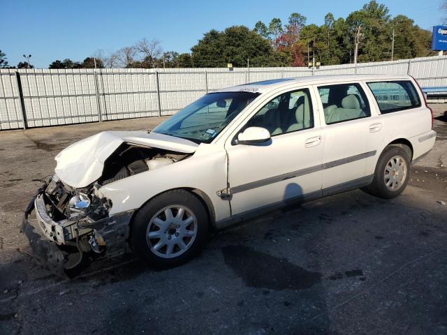 2003 Volvo V70 