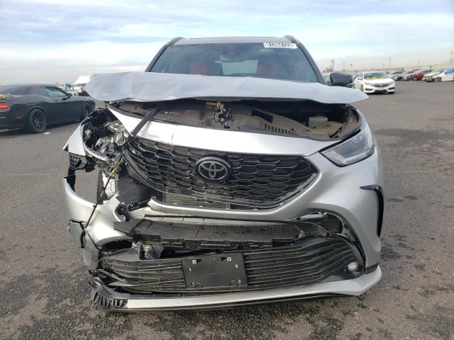 VIN 5TDKDRBH2PS510667 2023 Toyota Highlander, L no.5