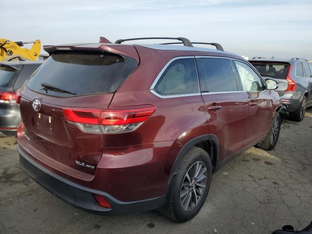 VIN 5TDJZRFH6KS716106 2019 Toyota Highlander, SE no.3